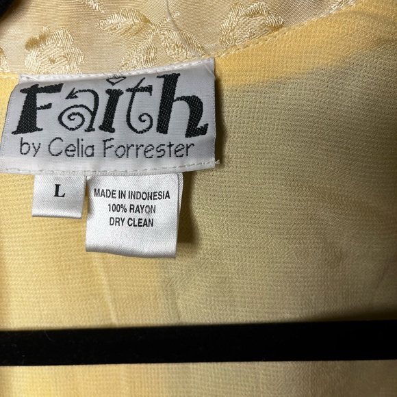 Faith By Cecil’s Forrester Vintage Jacket with Matching Cross Bag - Picture 3 of 3